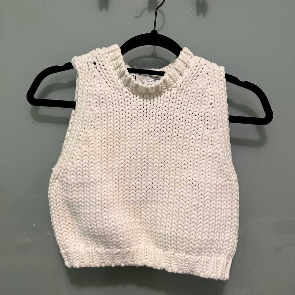 NWOT White Knit Zara Top